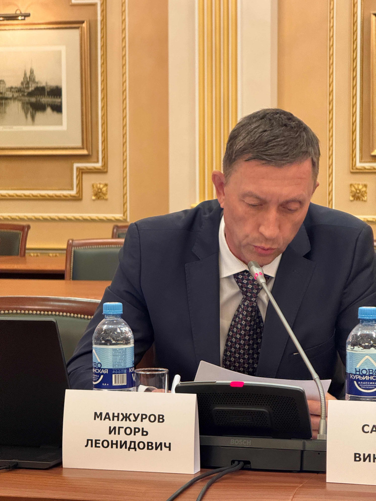 Фото 4 бб Манжуров.JPG