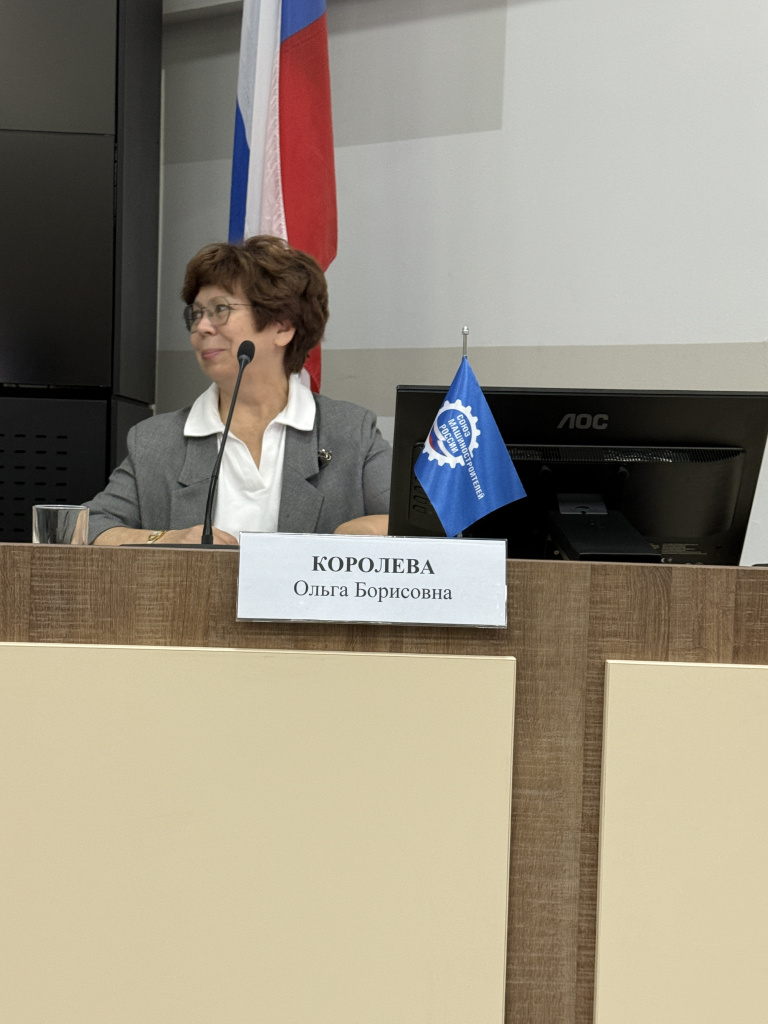 фото 2 Королева .JPG